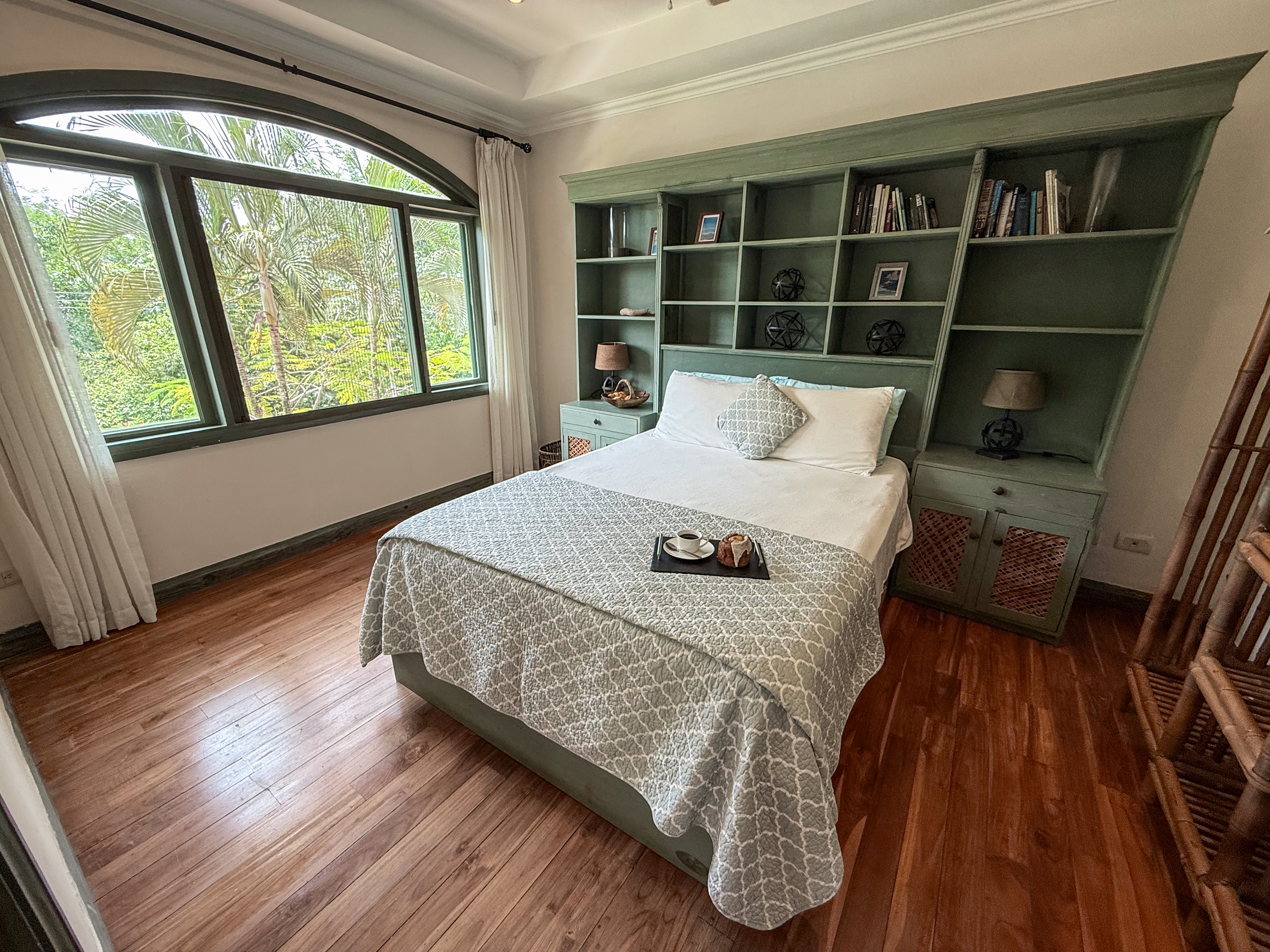 #4: Jungle View Guest Room